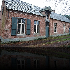 Molenhuis gerestaureerde  voorgevel foto 2009